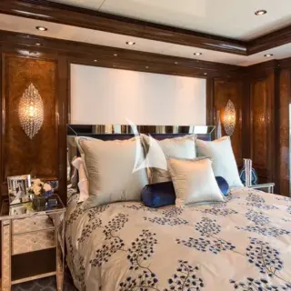 VIP Cabin