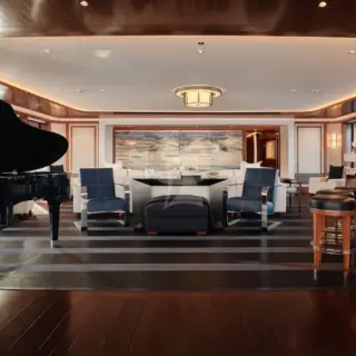 Bridge deck saloon