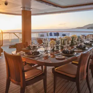 Bridge deck aft dining