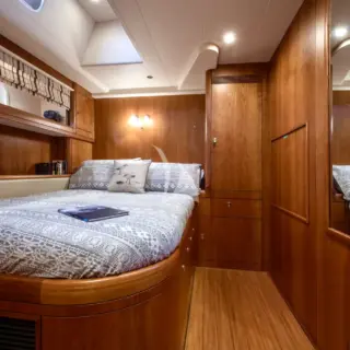 MIDNIGHT double guest cabin