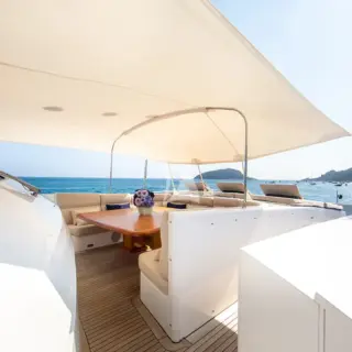 SOPHIE BLUE - Foredeck