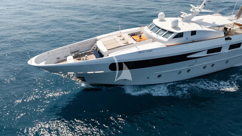 SOPHIE BLUE - Exterior 