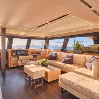 MAJESTY OF GREECE - Saloon