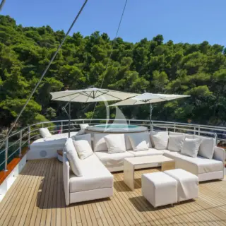 Sundeck