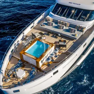 M55 foredeck