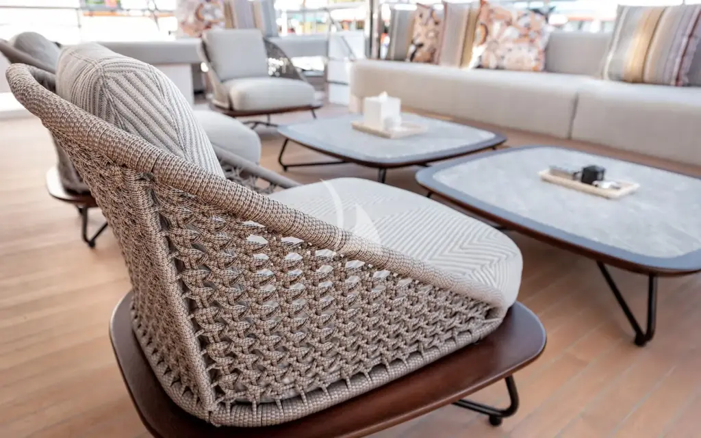 M55 - Aft deck detail 