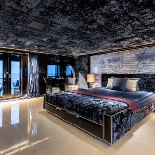 Master suite