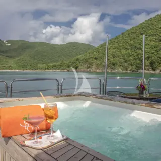 Jacuzzi