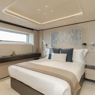Double guest cabin