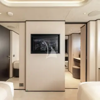 Convertible double/twin guest cabin