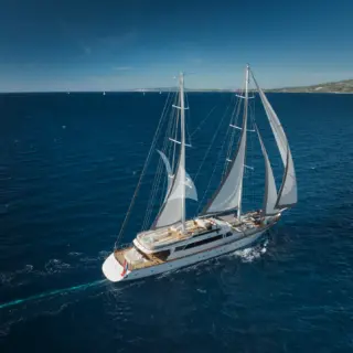 Lady Gita sailing