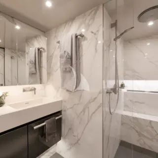 Primary ensuite bath