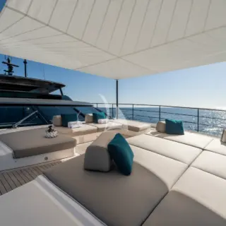 Bow Seating Area