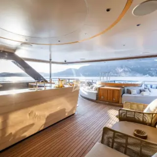 Main Deck Aft - Bar