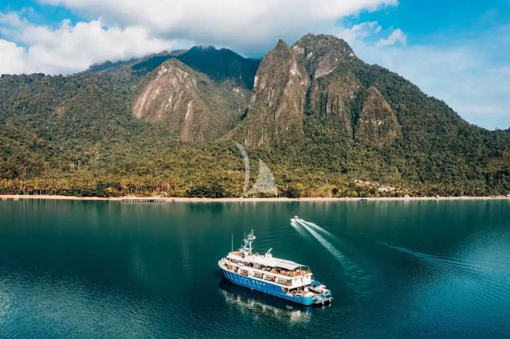 KUDANIL EXPLORER - Kudanil in the Coral Triangle