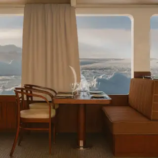 CAPTAIN ARCTIC - Main deck dining 