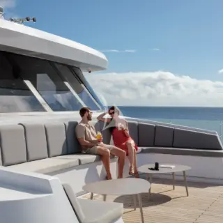 Observation area on panoramic deck forward