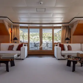 UPPER DECK SALOON