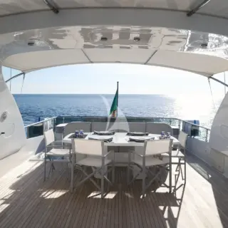 Flybridge