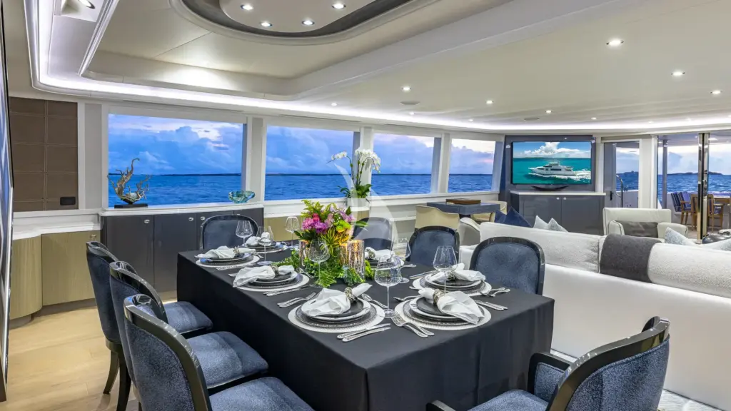 HANNAH - Formal Dinning (Seating for 8 guests)