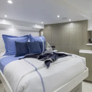 Forward Queen VIP Stateroom (