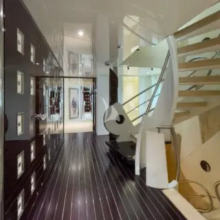 VERA - Image 10