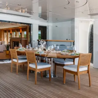 Aft deck dining