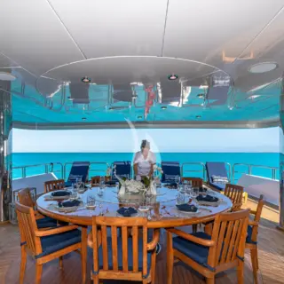 AMORE - Bridge deck aft dining 