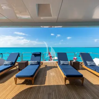 AMORE - Sun deck aft