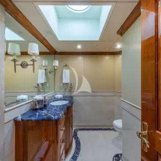 AMORE - Master cabin en suite 