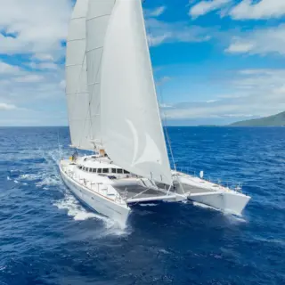 Forward view underway