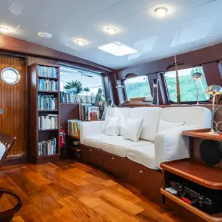 Main saloon