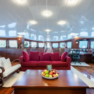 Main saloon