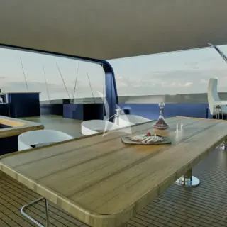 OGUZ KHAN flybridge