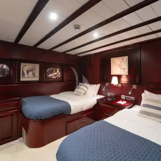 Port Twin Cabin