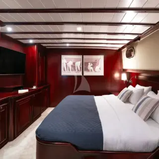 Starboard Double Cabin