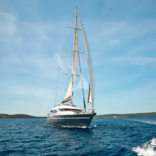 San Limi Sailing view