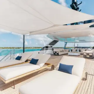 Sundeck Lounging Aft