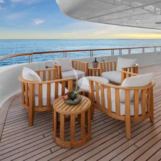 Bridge Deck Aft