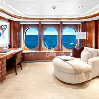Primary cabin Lounge area