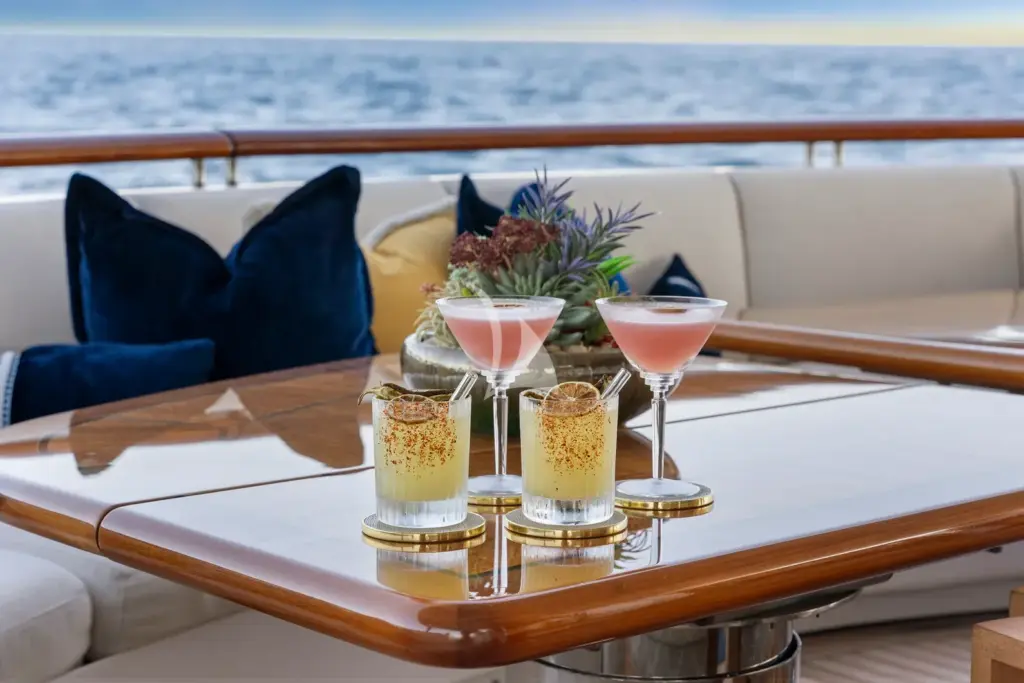 AMICA MEA - Main Aft Deck