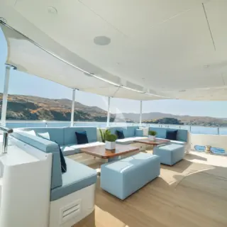 Upper Deck
