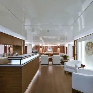 LIQUID SKY - Main Salon Bar