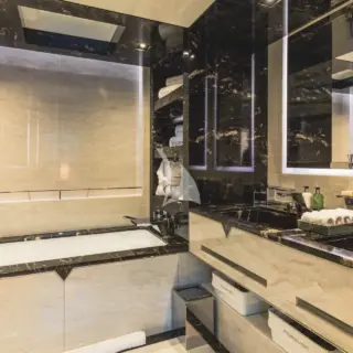 Master Suite Ensuite