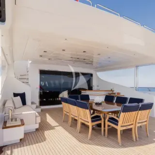 Main deck aft dining