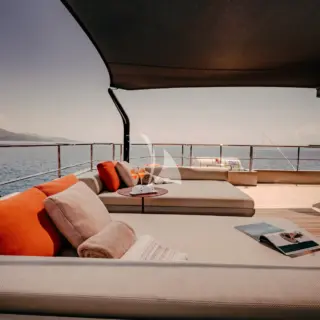 Carmen Exterior -  Sky Lounge