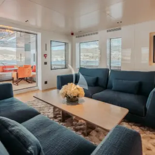 Carmen's Salon Main Deck