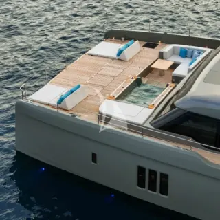 Foredeck overview