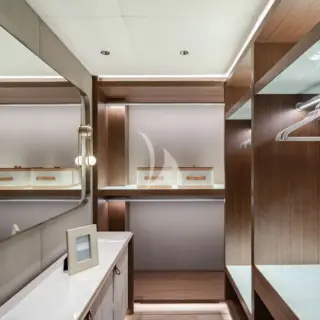 Upper deck - Owner's suite walk in dressing room