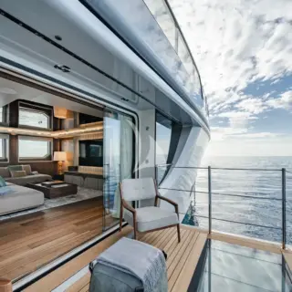 Main deck - gentleman's lounge drop-down balcony